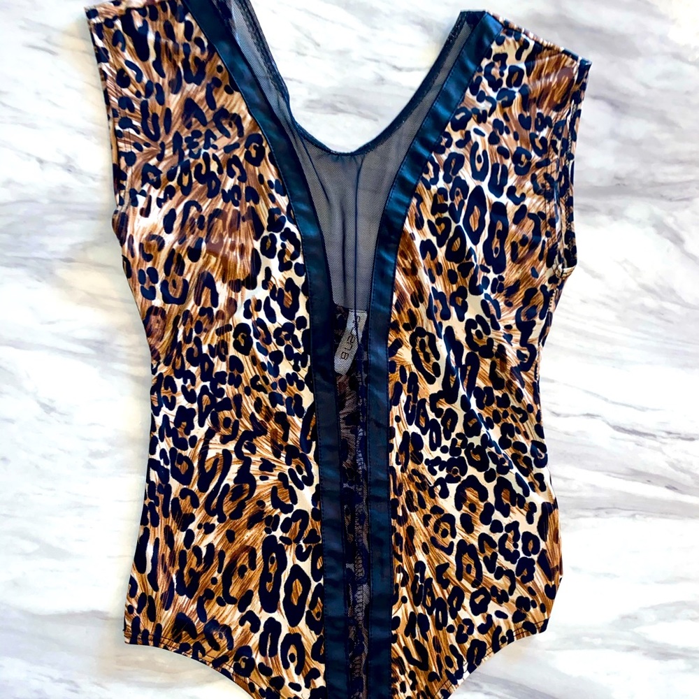 Arden b leopard bodysuit never worn